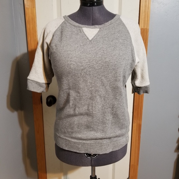 Calvin Klein Sweaters - SALE! Calvin Klein Crew Neck Sweater